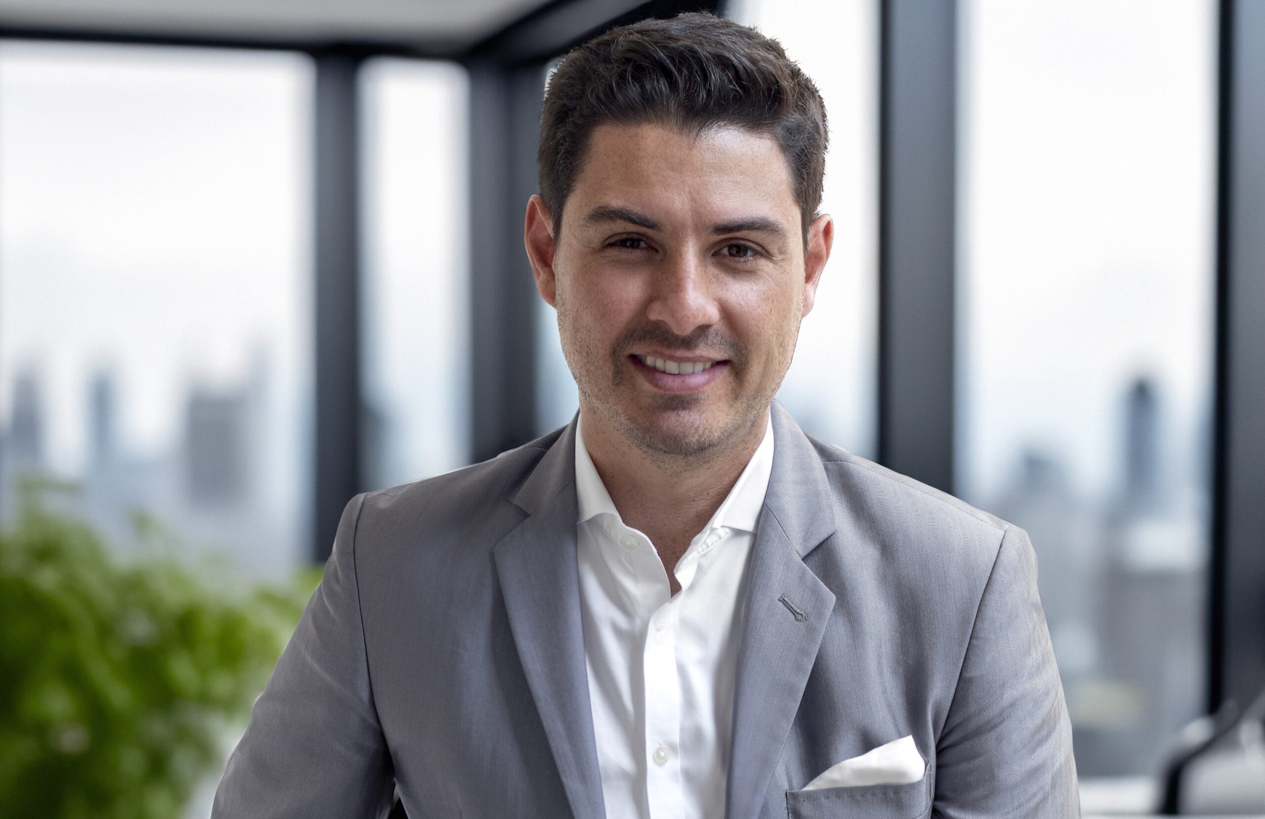 The Anti-Volume Founder: Mateo CARMONA-ARANGO’s Blueprint for Impact-Driven Growth and Human-AI Harmony